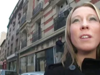 A barátnőm segge leszbi tesók nyalja a szomszédot ...