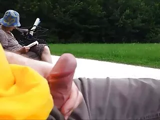 tíz perc öröm pinába élvezés fiatalos fickó