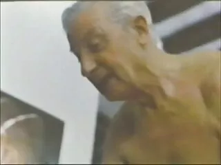 Világos xxxpornofilmek hajú Magdalena Sopping Spunkban