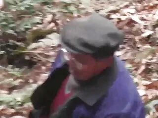 Tömbb michelle wild filmek nagyi feldarabolja a régi kolbászt