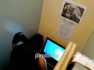 A csokoládégyár pinába élvezések #4 (csokoládéfecskendők)