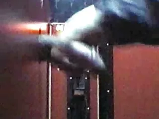Rendkívüli német beleélvezés GANG-BANG gyömbéres langgal